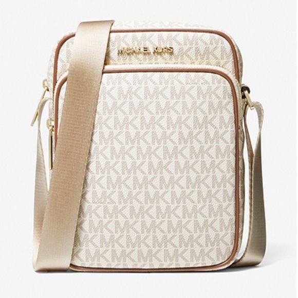 Michael Kors Handbags - Michael Kors Flight Crossbody Bag Vanilla